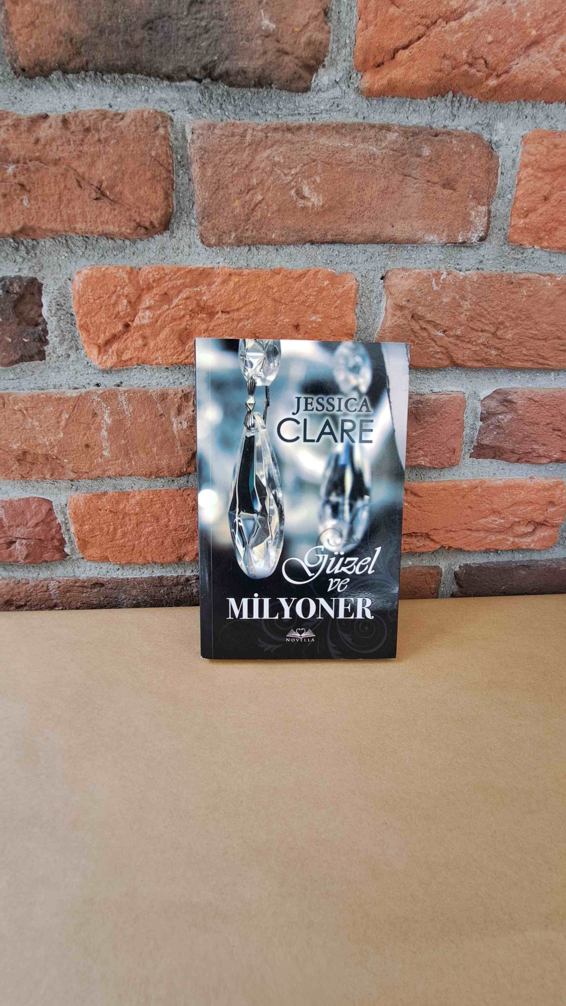 Güzel ve Milyoner, Jessica Clare – Jessica Clare | Novella