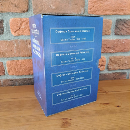Doğruda Durmanın Felsefesi (4 Kitap);Seçme Yazılar 1970-2022, Metin Çulhaoğlu