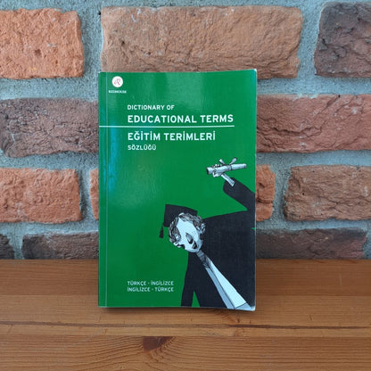 Redhouse Dictionary of Educational Terms: English-Turkish & Turkish-English (Turkish and English Edition), Various