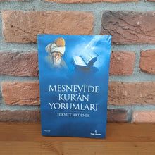 Mesnevi'de Kur'an Yorumlari, Hikmet Akdemir
