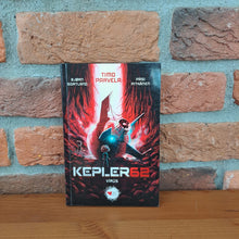 Kepler 62: Virüs, Timo Parvela, Bjørn Sortland, Pasi Pitkänen, Ebru Tüzel