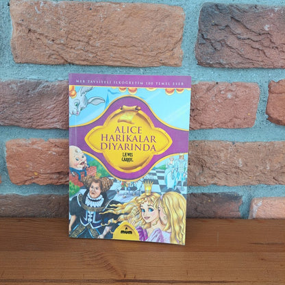 Alice Harikalar Diyarinda, Lewis Carroll