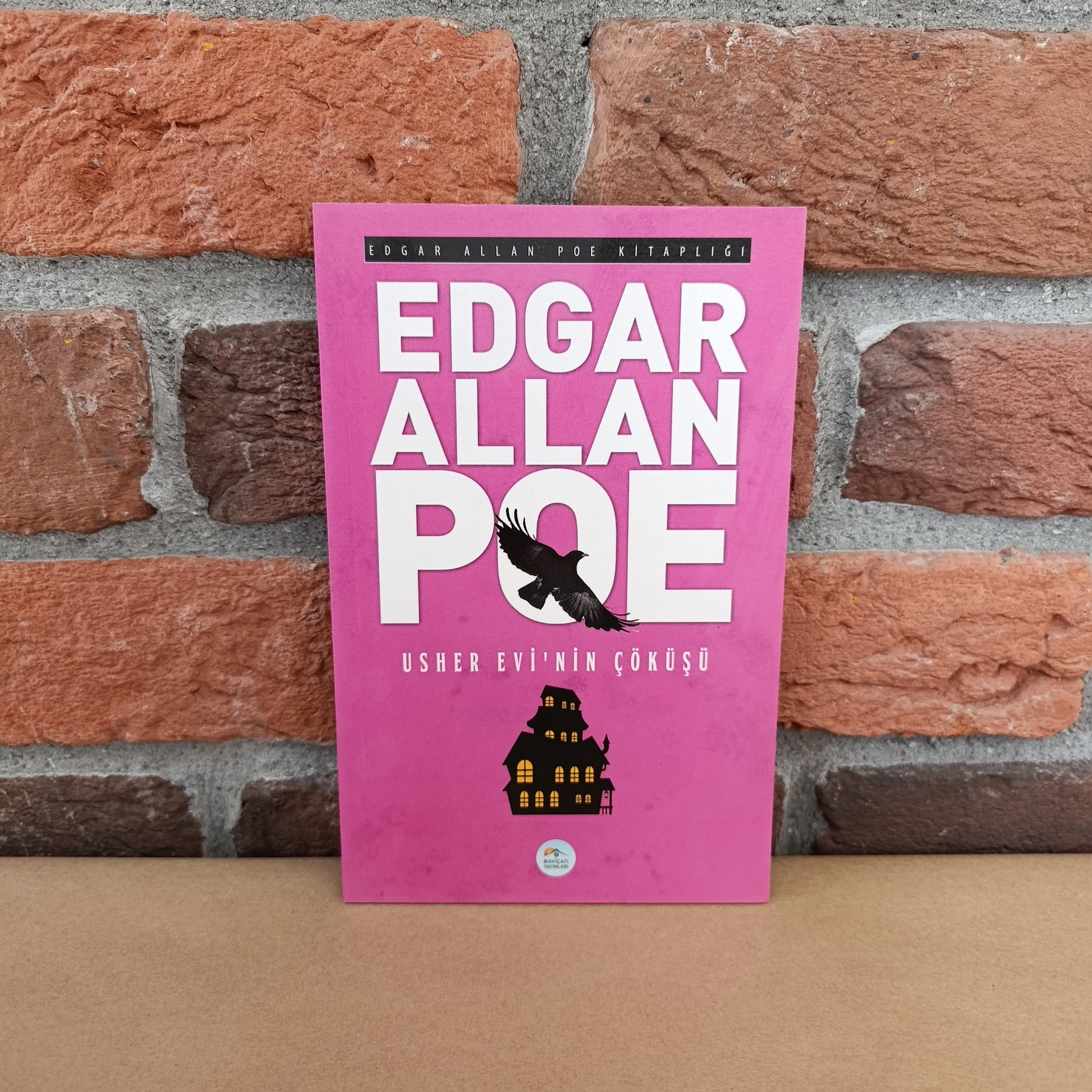 Usher Evinin Çöküşü – Edgar Allan Poe | Mavicati Yayınları