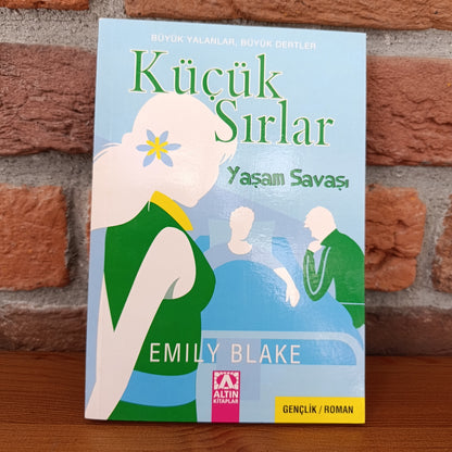 İçimizdeki Kara Delikler, Marta Markoska,