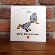 Cirkin Ördek Yavrusu, Attilio Cassinelli