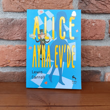 Alice Ayna Ev’de, Lewis Carroll